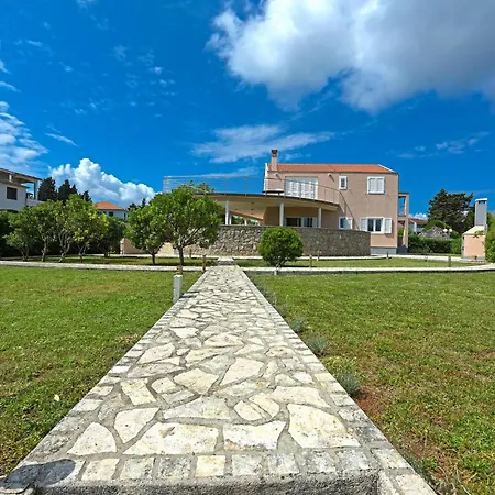 2 Bedroom In