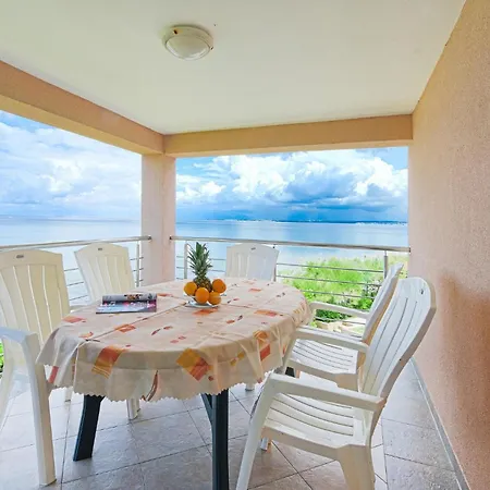2 Bedroom In